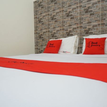 Reddoorz Plus @ Ciumbuleuit Area Μπαντούνγκ Εξωτερικό φωτογραφία