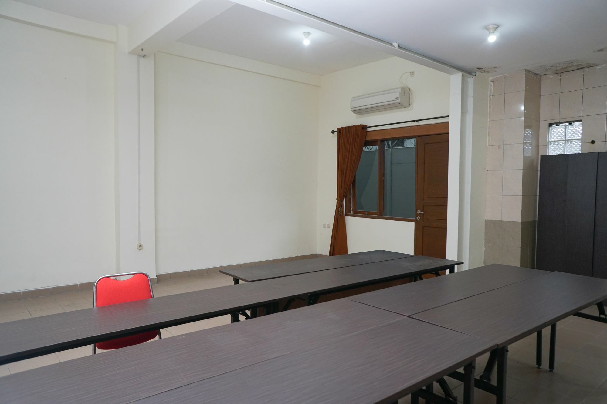 Reddoorz Plus @ Ciumbuleuit Area Μπαντούνγκ Εξωτερικό φωτογραφία