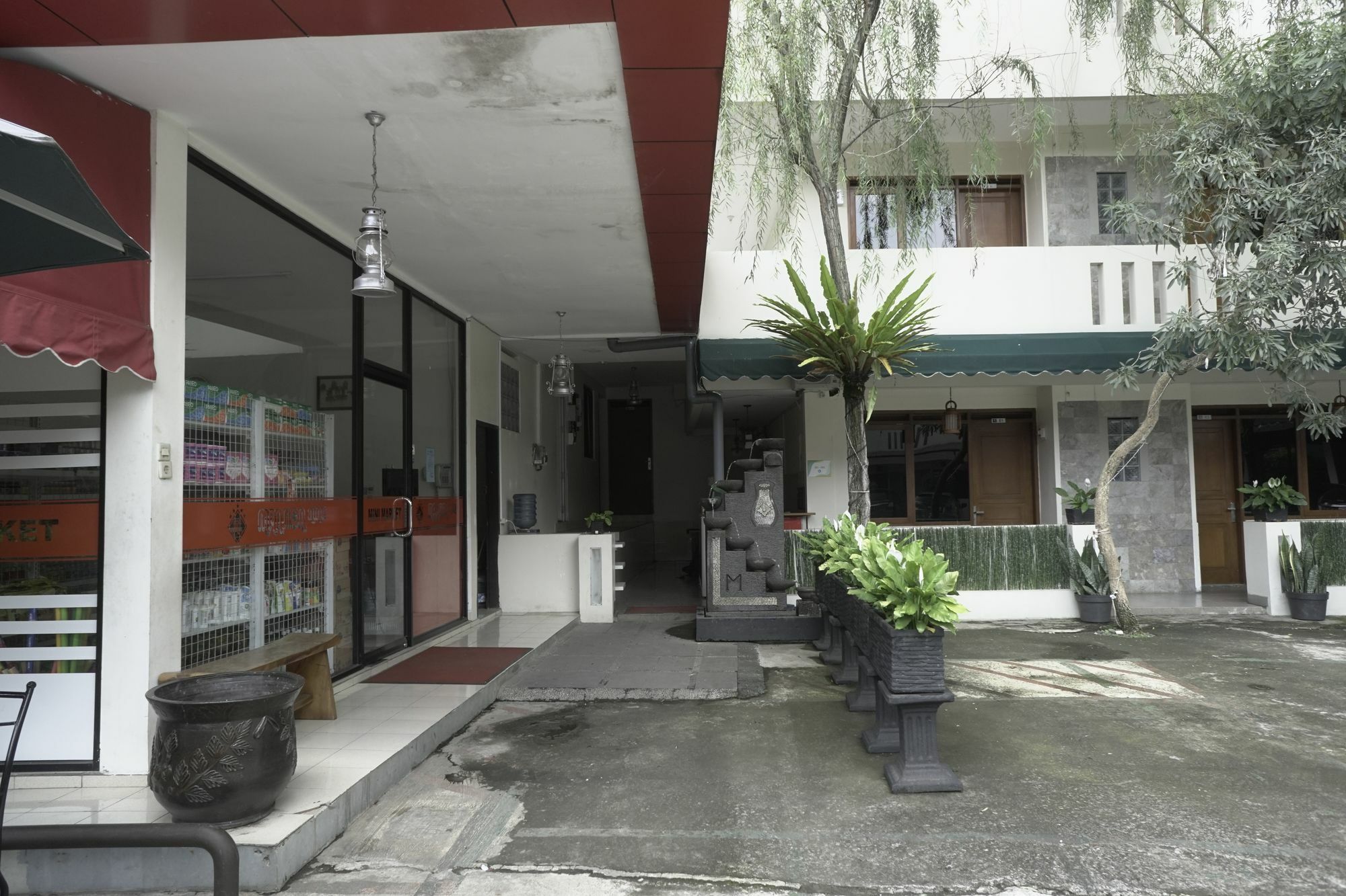 Reddoorz Plus @ Ciumbuleuit Area Μπαντούνγκ Εξωτερικό φωτογραφία